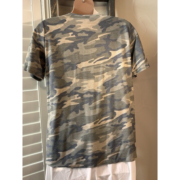 Heimish U.S.A. Camouflage T-shirt With White Flag 2XL - Picture 3 of 7